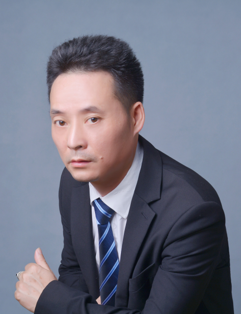 湖南中洲节能科技股份有限公司董事长卢国全