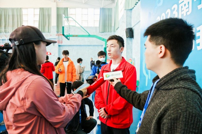 活力无限！2023南宁·LYB李永波全球业余羽毛球锦标赛荣耀开赛！