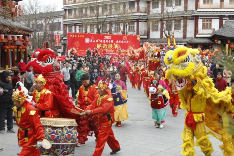 花灯璀璨中国年    元宵佳节汉中过